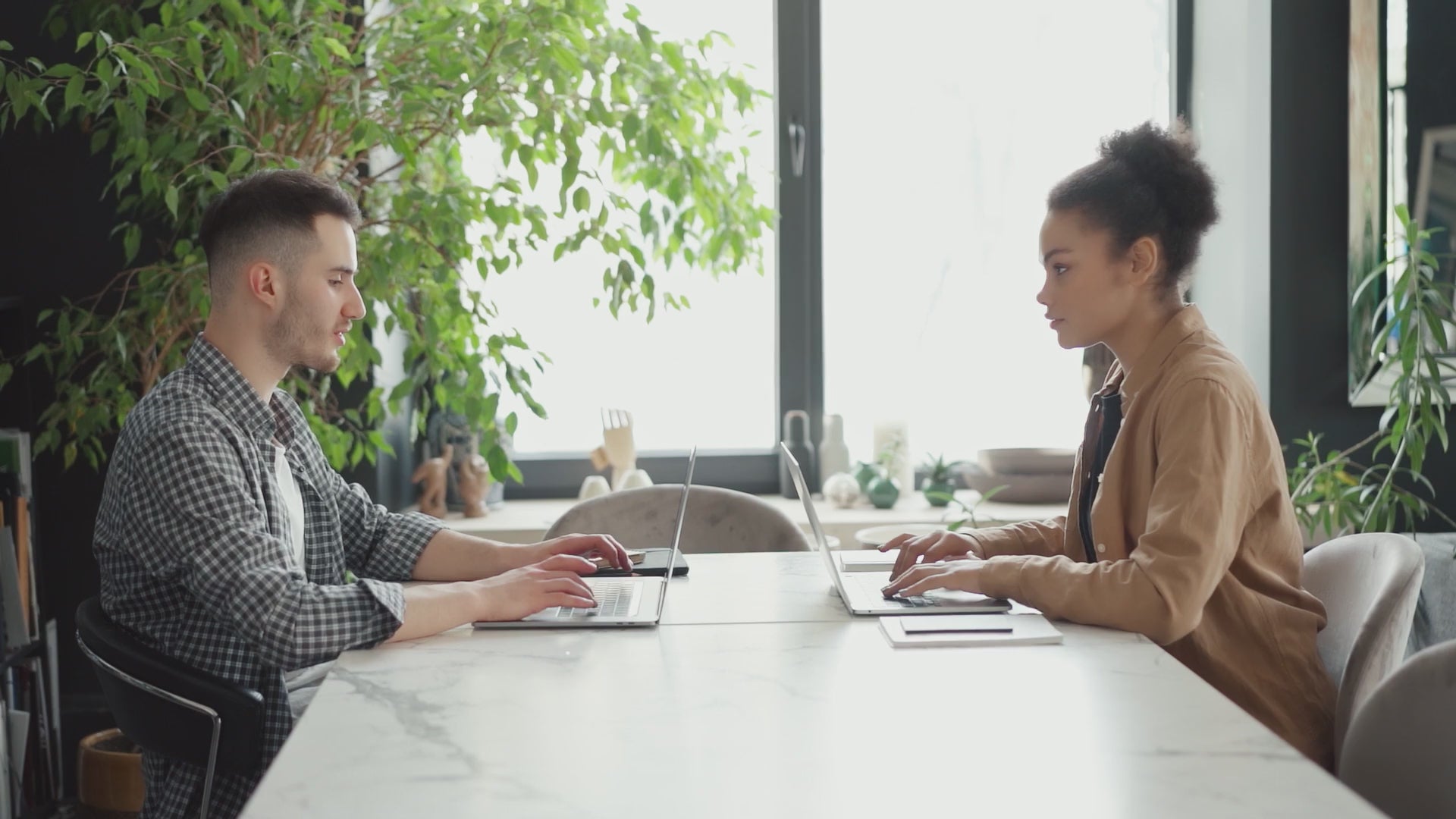 Video laden: Deine Webagentur und SEO Agentur aus Zug